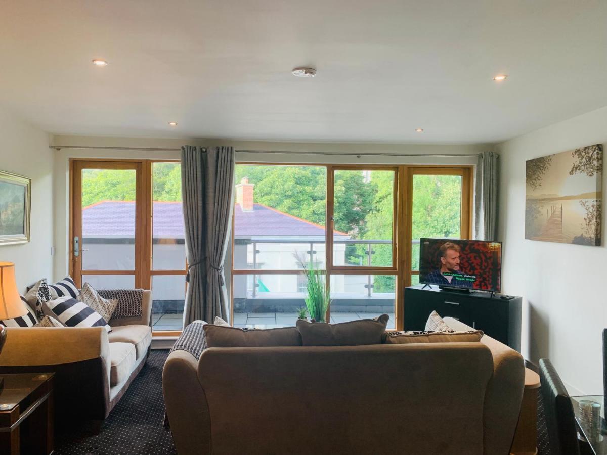 Appartamento Courthouse View Penthouse 2 Clifden Esterno foto