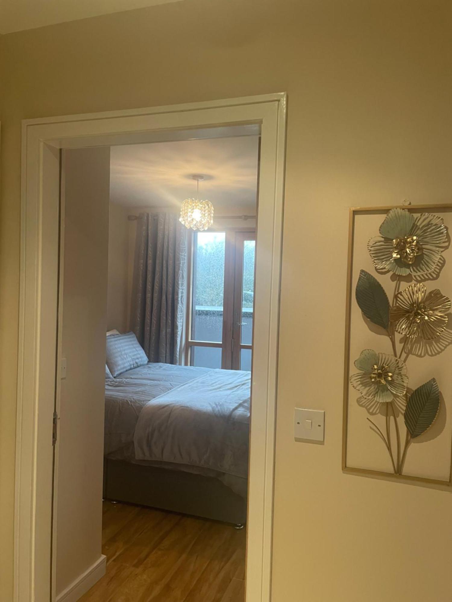 Appartamento Courthouse View Penthouse 2 Clifden Esterno foto
